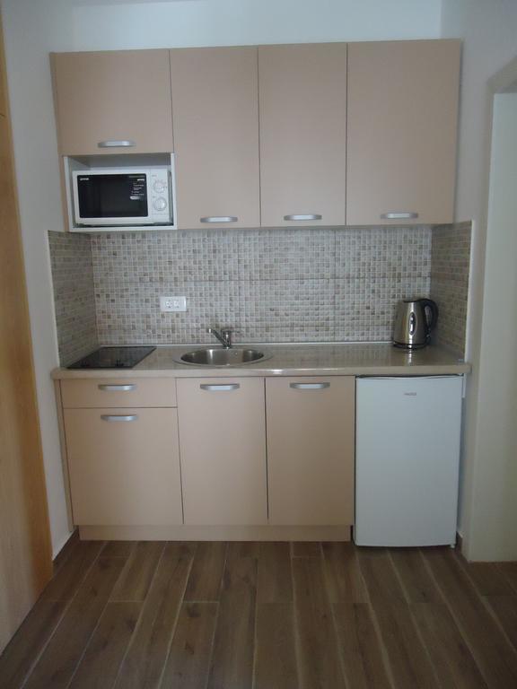 Apartments Forte Mare Херцег-Нови Экстерьер фото